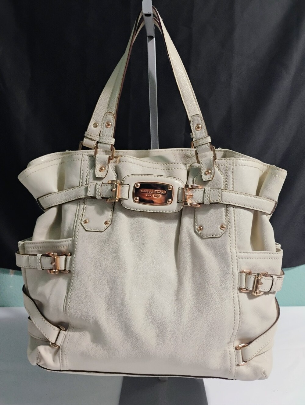 White Michael Kors Large Ivory Shoulder Bag With Rose Gold Hardware"Flaws"